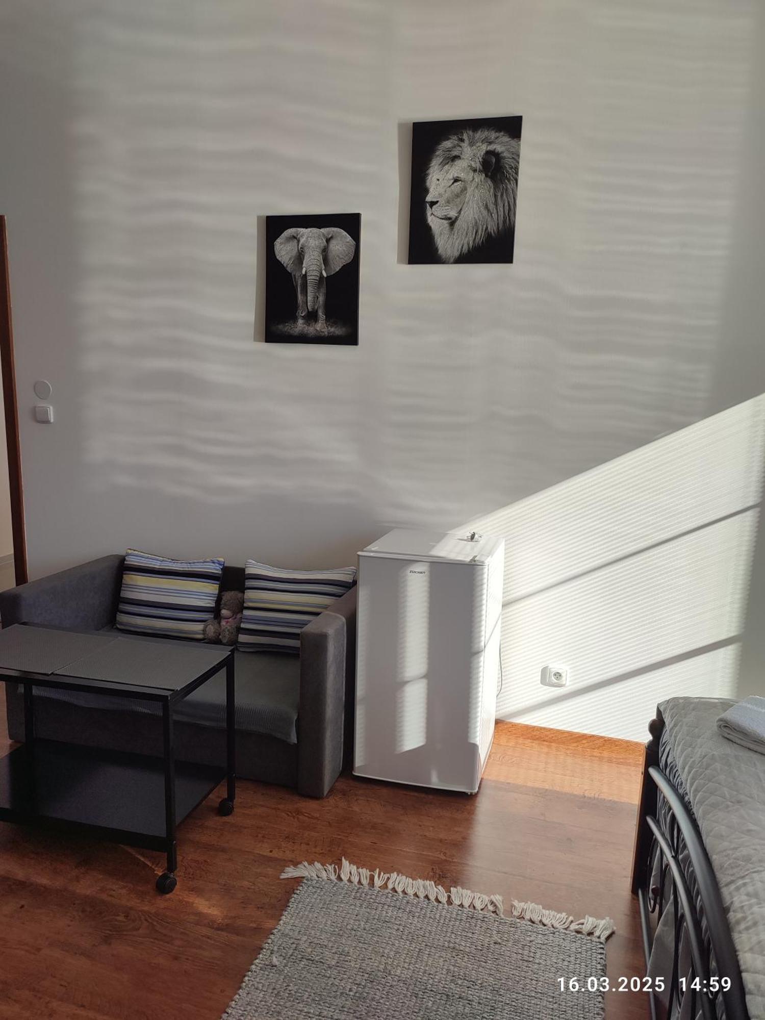 Villa Homestay Nad Helmrovkou Prag Eksteriør billede