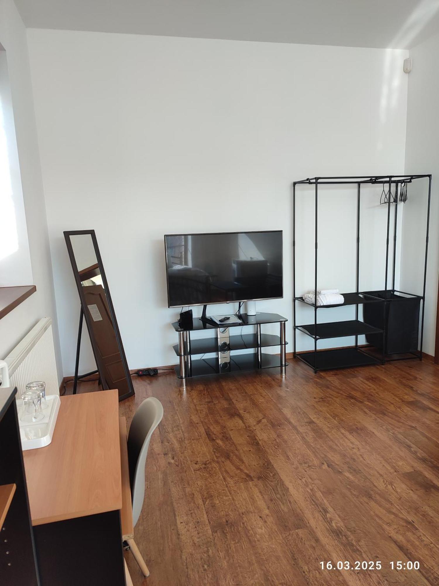 Villa Homestay Nad Helmrovkou Prag Eksteriør billede